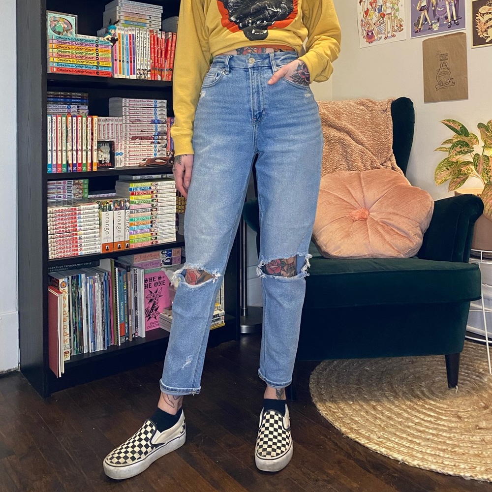 SOLD American Eagle Curvy Stretch Mom Jeans